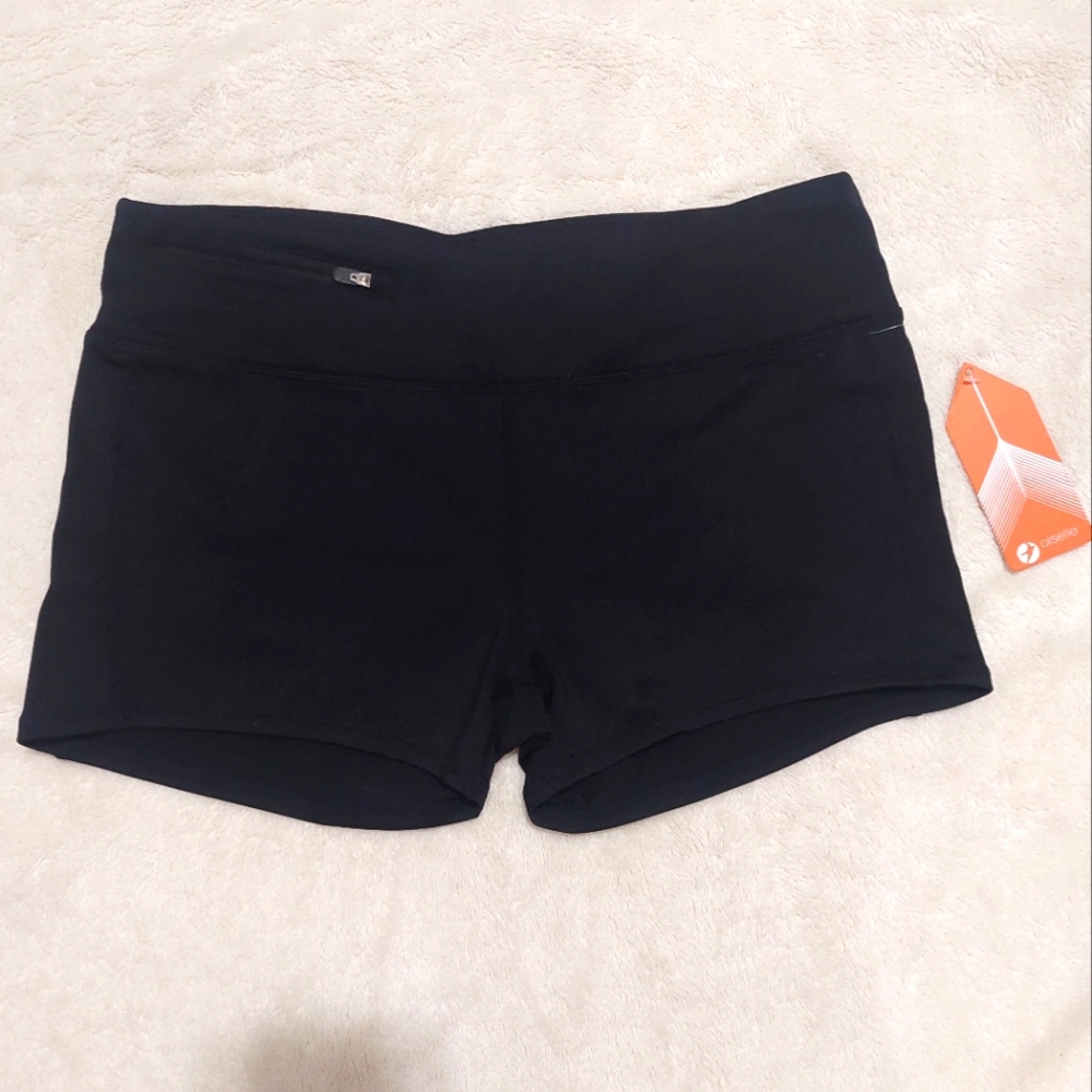 NWT Oiselle New Mini Stride Shorts